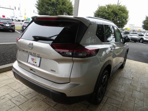 New 2026 Nissan Rogue SV image 7
