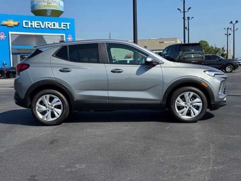 Used 2025 Buick Encore GX Preferred image 2