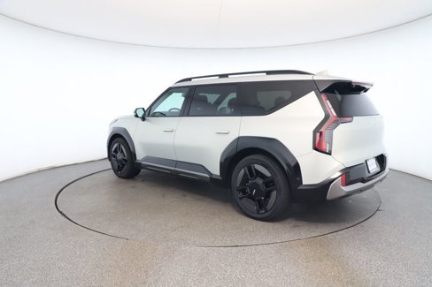 Used 2024 Kia EV9 GT-Line image 3