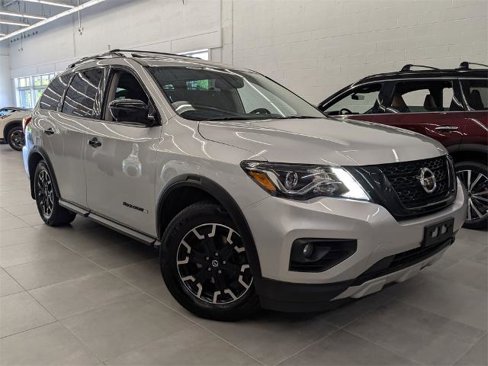 Certified 2020 Nissan Pathfinder SL image 1