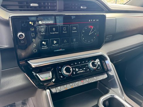 Used 2024 GMC Sierra 3500 Denali w/ Denali Reserve Package image 14