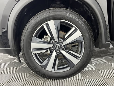 Used 2023 Nissan Rogue SL w/ SL Premium Package image 20