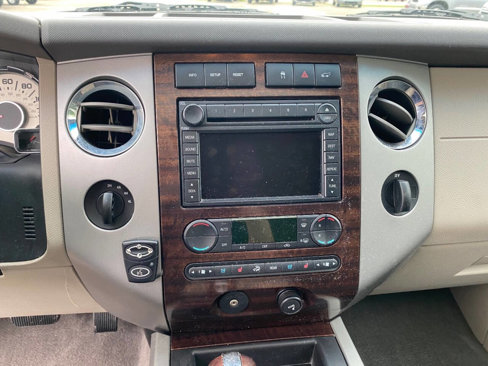 Used 2007 Ford Expedition EL Limited image 36