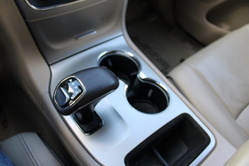 Used 2014 Jeep Grand Cherokee Overland w/ Trailer Tow Group IV image 30
