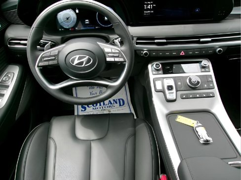 Used 2025 Hyundai Palisade Calligraphy image 13