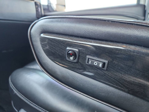 Used 2019 Chevrolet Express 2500 Extended w/ Enhanced Convenience Package image 34