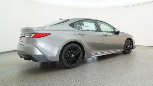 New 2026 Toyota Camry SE image 25