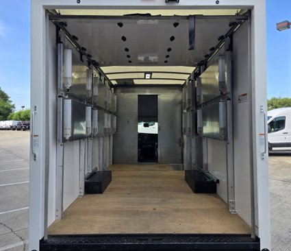 Used 2023 Chevrolet Express 3500 w/ Power Convenience Package image 10