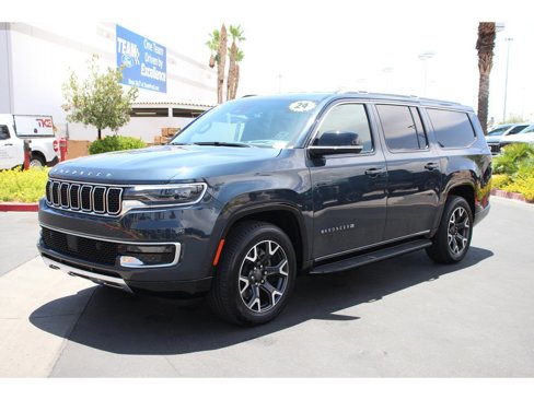 Used 2024 Jeep Wagoneer L Series III image 30