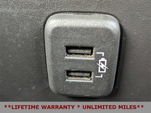 Used 2022 Chevrolet Equinox RS w/ LPO, Floor Liner Package image 22