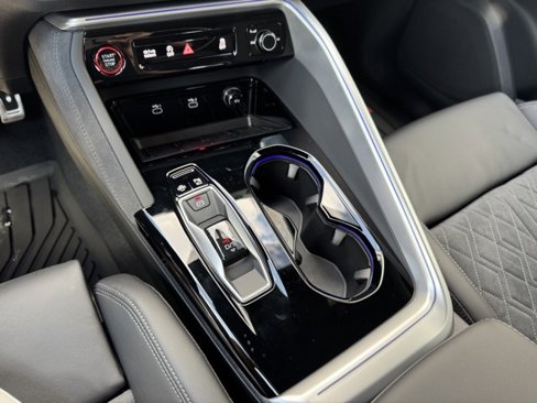 New 2025 Audi SQ5 Premium Plus image 14