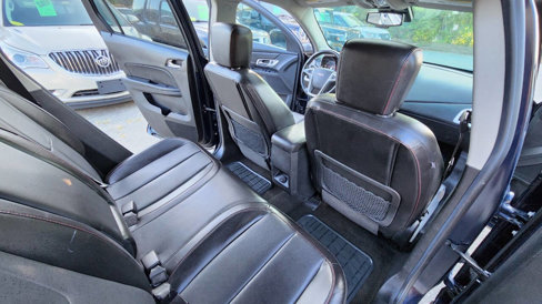 Used 2017 GMC Terrain SLT w/ Open Road Package image 42