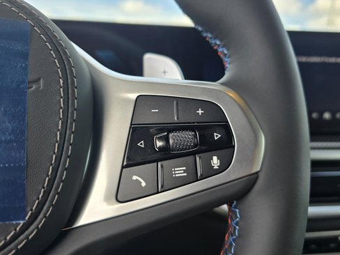 New 2026 BMW X7 M60i w/ Executive Package image 27