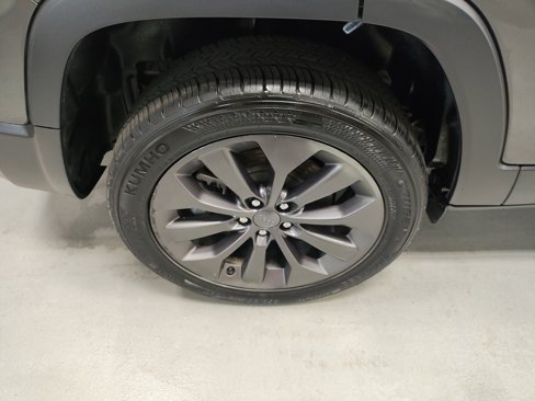 Used 2021 Jeep Cherokee Latitude Lux 80th Anniv w/ Quick Order Package 26U 80TH image 3