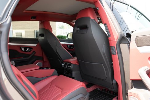 Used 2024 Lamborghini Urus S image 59