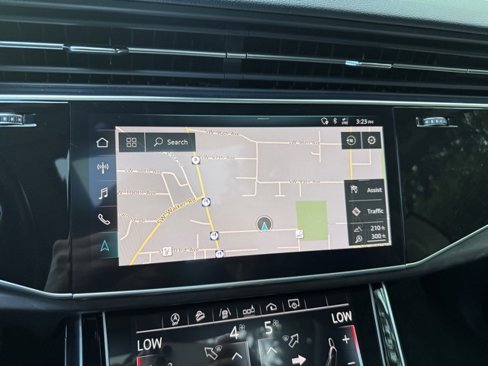 Used 2019 Audi Q8 Premium Plus w/ Premium Plus image 20