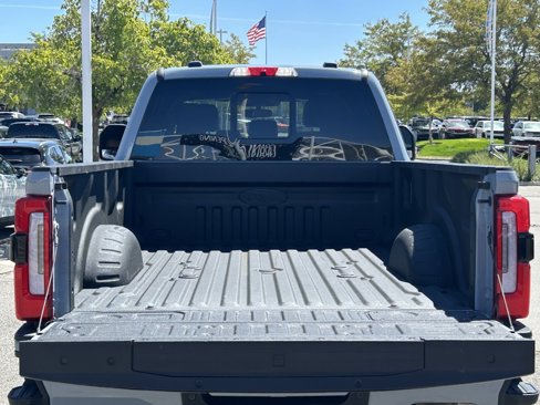 Used 2024 Ford F250 Platinum image 6