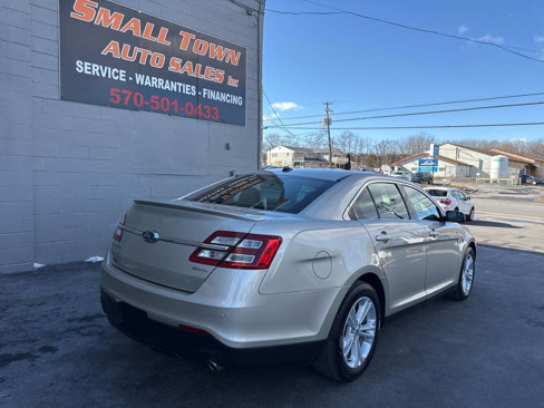 Used 2017 Ford Taurus SEL w/ Equipment Group 201A image 8