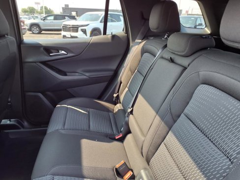 New 2026 Chevrolet Equinox LT w/ LPO, Floor Liner Package image 15