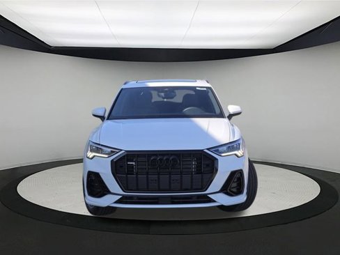 New 2025 Audi Q3 2.0T Premium image 2