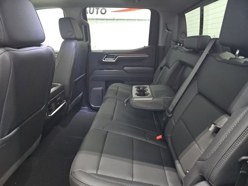 New 2026 GMC Sierra 1500 Denali w/ Denali Reserve Package image 18