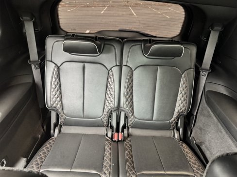 Used 2021 Jeep Grand Cherokee L Summit w/ Luxury Tech Group V image 20