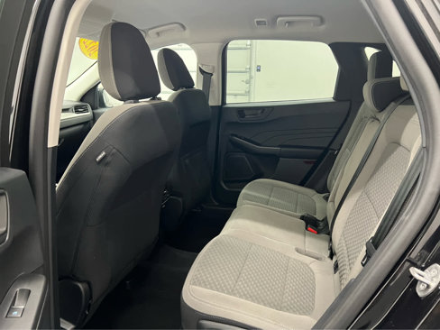 Used 2022 Ford Escape SE w/ SE Sport Appearance Package image 30