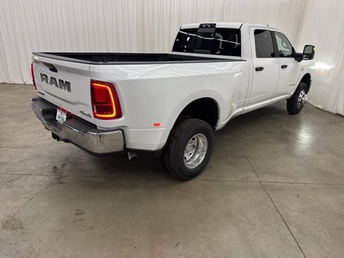 New 2026 RAM 3500 Big Horn image 31