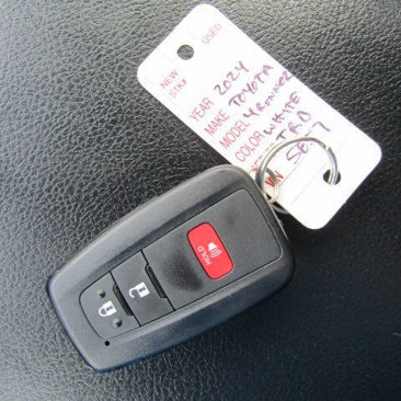 Used 2024 Toyota 4Runner TRD Off-Road image 22
