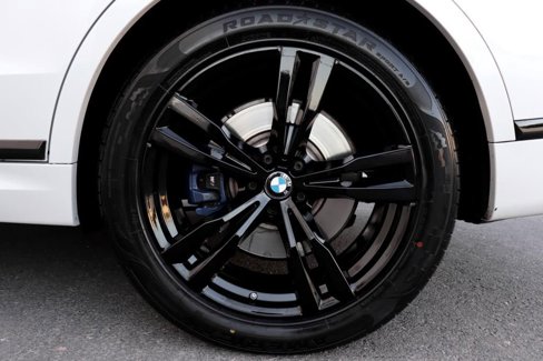 Used 2021 BMW X7 xDrive40i w/ M Sport Package image 93