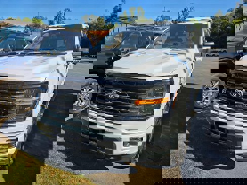New 2025 Ford F150 XLT w/ Equipment Group 302A MID image 2