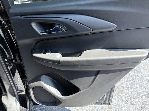 Used 2021 Chevrolet TrailBlazer RS image 17