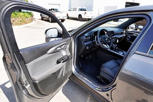 Certified 2024 Dodge Hornet R/T Plus image 40