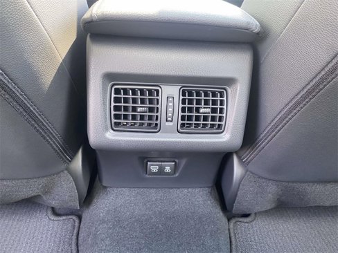 Used 2025 Toyota Camry XSE image 13