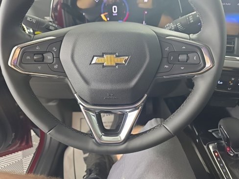 New 2025 Chevrolet Trax LT w/ Driver Confidence Package image 26