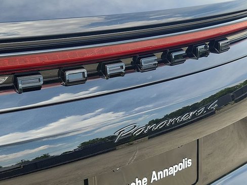 New 2025 Porsche Panamera 4 image 24