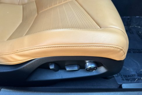 Used 2022 Chevrolet Corvette Stingray Preferred Cpe w/ Z51 Performance Package image 21
