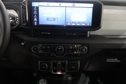 New 2025 Jeep Wrangler Sport S image 20
