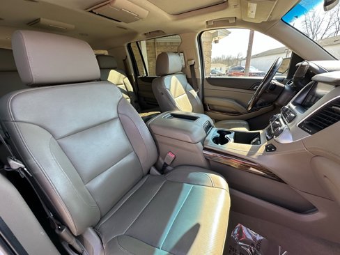 Used 2019 GMC Yukon XL SLT w/ Open Road Package image 12