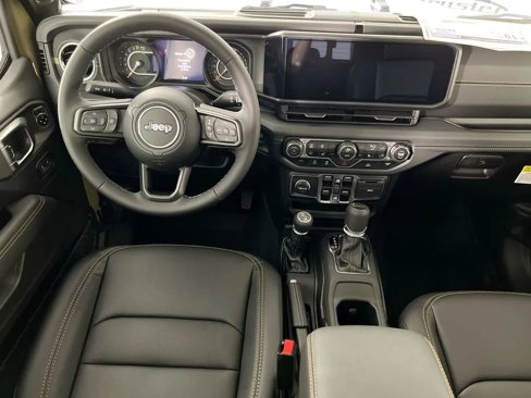 New 2025 Jeep Gladiator Sport image 22