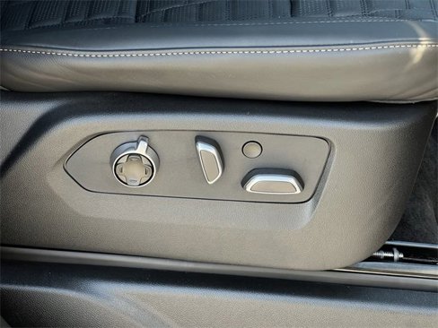 Certified 2025 Cadillac Escalade V w/ LPO, ONYX Package image 25