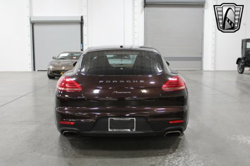 Used 2014 Porsche Panamera image 4