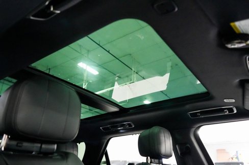 Used 2025 Land Rover Range Rover Sport Dynamic SE image 16