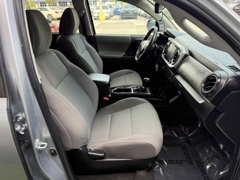 Used 2022 Toyota Tacoma SR5 image 17
