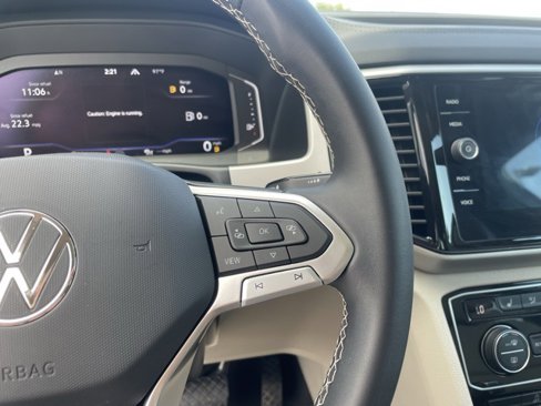 Used 2023 Volkswagen Atlas SE image 24