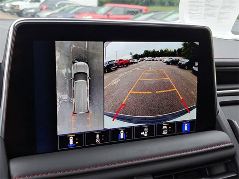 Used 2024 Chevrolet Suburban RST w/ Luxury Package image 14