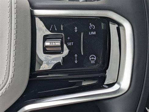 New 2025 Land Rover Range Rover Sport SE image 22