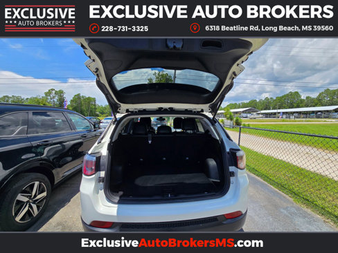 Used 2019 Jeep Compass Trailhawk image 18