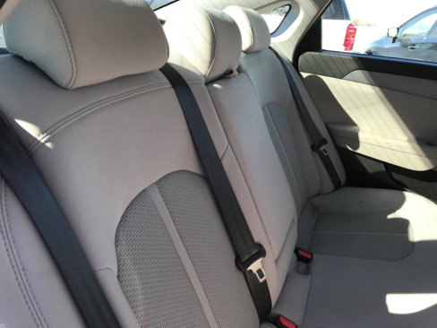 Used 2017 Hyundai Sonata SE image 35
