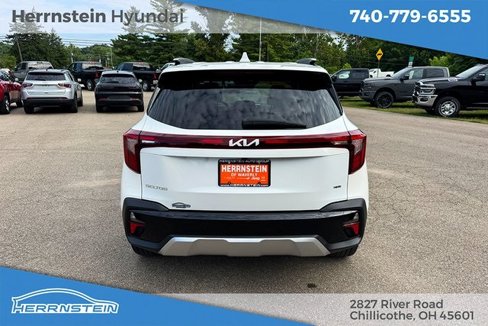 Used 2024 Kia Seltos SX w/ SX Sunroof Package image 33